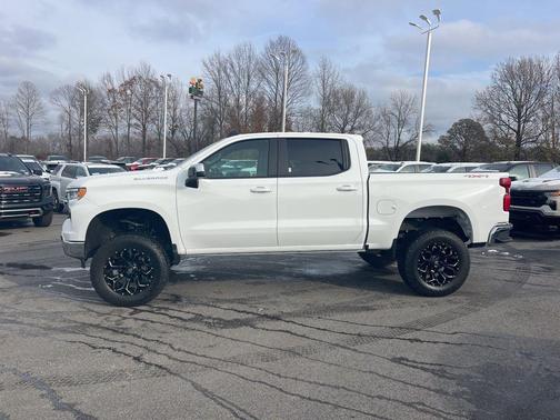 2025 Chevrolet Silverado 1500 LT