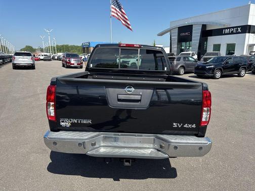 Magnetic Black 2016 Nissan Frontier SV