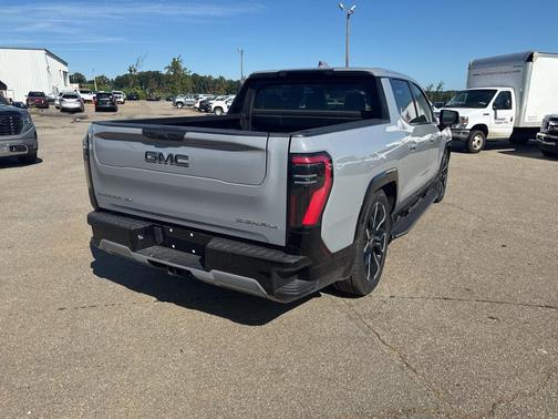 2024 GMC Sierra EV Denali Edition 1