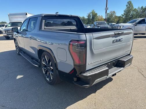 2024 GMC Sierra EV Denali Edition 1