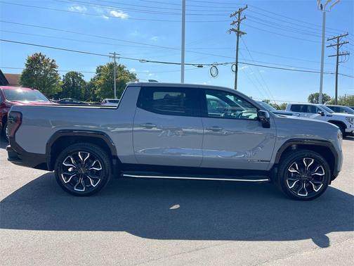 2024 GMC Sierra EV Denali Edition 1