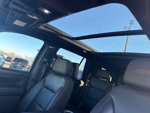 2024 Chevrolet Tahoe 4WD High Country