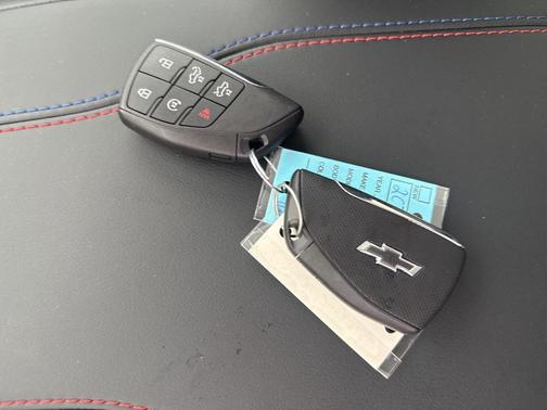 2025 Chevrolet Silverado EV RST