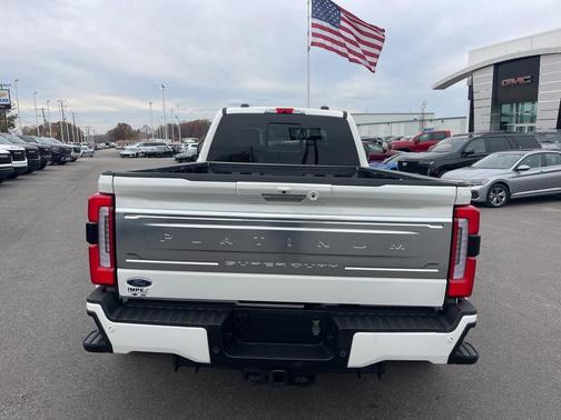 2024 Ford F-350 Platinum