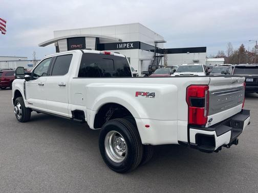 2024 Ford F-350 Platinum