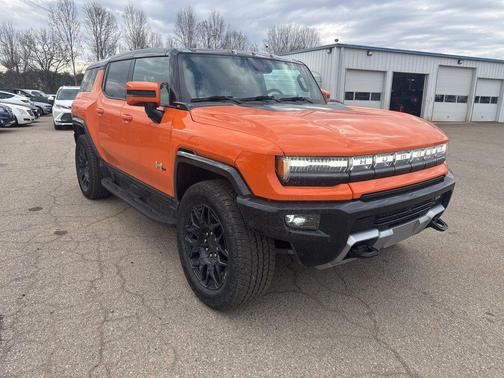 2024 GMC HUMMER EV SUV 2X