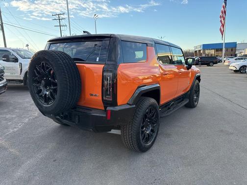 2024 GMC HUMMER EV SUV 2X