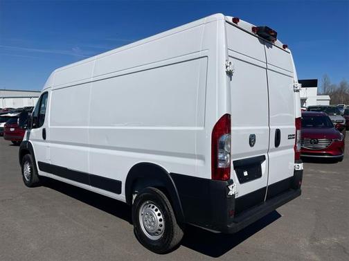 2025 RAM ProMaster 2500 Tradesman