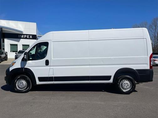 2025 RAM ProMaster 2500 Tradesman