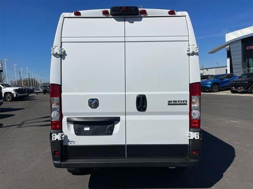 2025 RAM ProMaster 2500 Tradesman