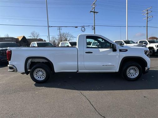 2024 GMC Sierra 1500 Pro
