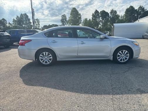 2017 Nissan Altima 2.5 S