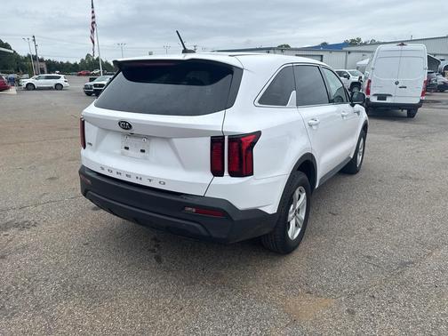 2021 Kia Sorento LX