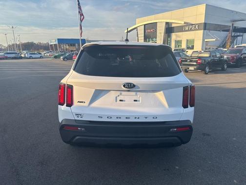 2021 Kia Sorento LX