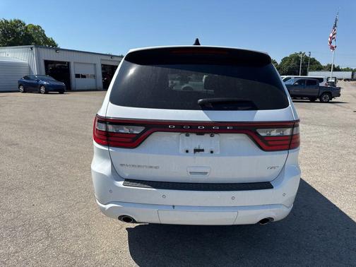 White Knuckle Clearcoat 2026 Dodge Durango GT RWD