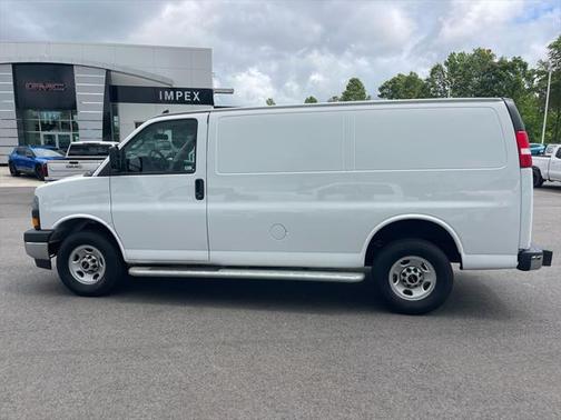 2022 GMC Savana 2500 Work Van