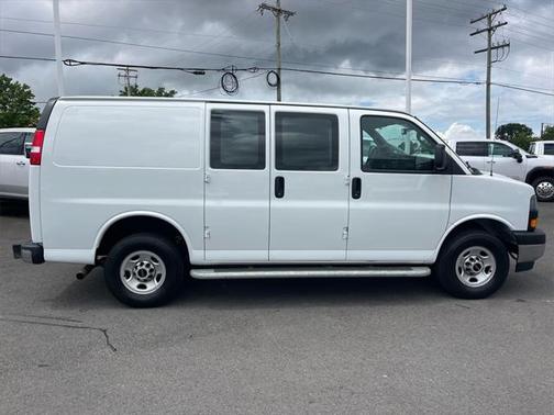 2022 GMC Savana 2500 Work Van