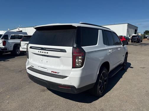 2022 Chevrolet Tahoe 4WD RST