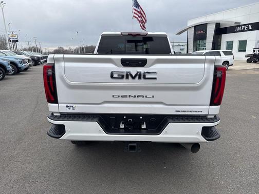 2024 GMC Sierra 3500 Denali