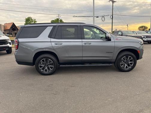 Gray 2021 Chevrolet Tahoe 4WD Z71