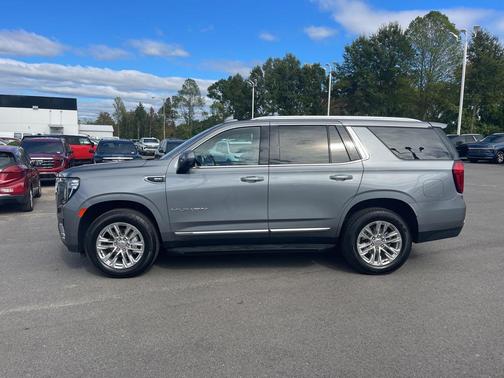 2022 GMC Yukon SLT