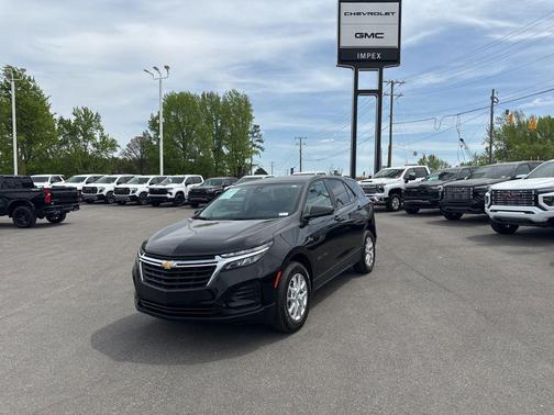 Mosaic Black Metallic 2024 Chevrolet Equinox LS