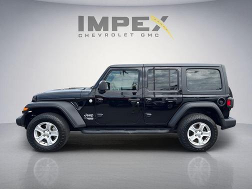 Black Clearcoat 2021 Jeep Wrangler Unlimited Sport