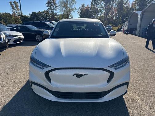 2022 Ford Mustang Mach-E Select