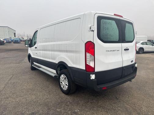 2024 Ford Transit-250 Base
