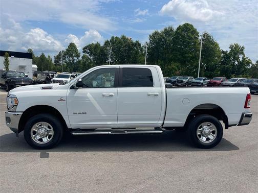2020 RAM 2500 Big Horn Crew Cab 4X4 6'4' Box