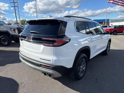2025 GMC Acadia FWD Elevation