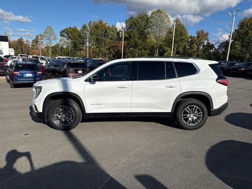2025 GMC Acadia FWD Elevation
