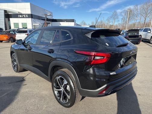 2026 Chevrolet Trax FWD 1RS