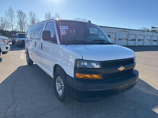 2024 Chevrolet Express 3500 RWD 3500 Extended Wheelbase LS