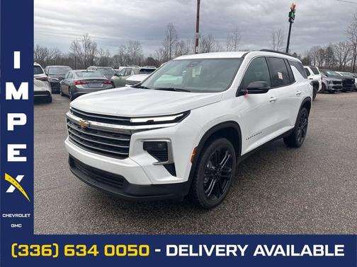 2025 Chevrolet Traverse LT