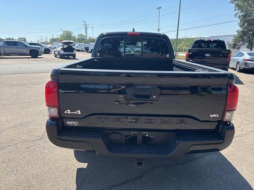 2023 Toyota Tacoma SR