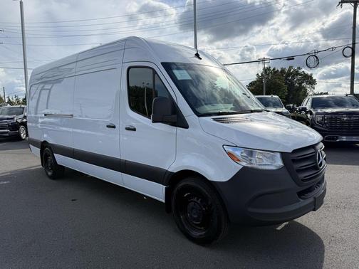 2025 Mercedes-Benz Sprinter 2500 High Roof