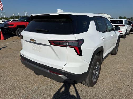 Summit White 2026 Chevrolet Equinox 1LT