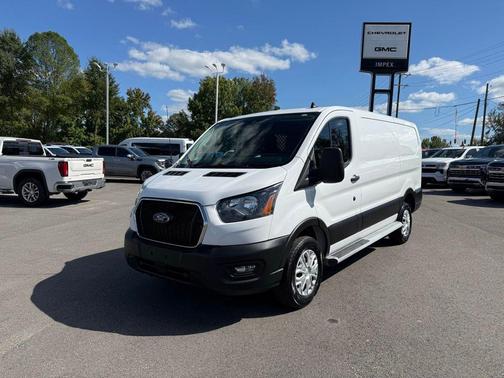 Oxford White 2023 Ford Transit-250 Base