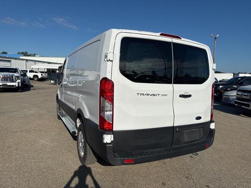 2023 Ford Transit-250 Base