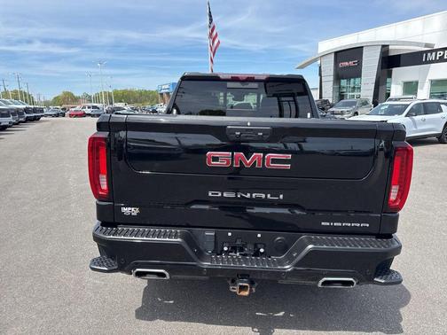 Onyx Black 2023 GMC Sierra 1500 Denali