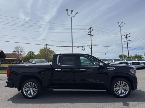 Onyx Black 2023 GMC Sierra 1500 Denali
