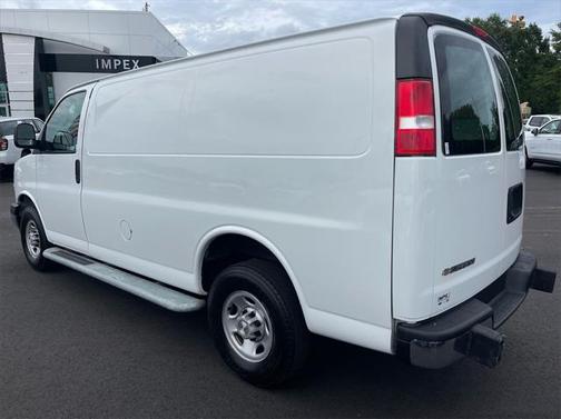 2022 Chevrolet Express 2500 RWD 2500 Regular Wheelbase WT