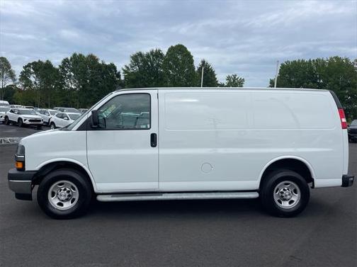 2022 Chevrolet Express 2500 RWD 2500 Regular Wheelbase WT