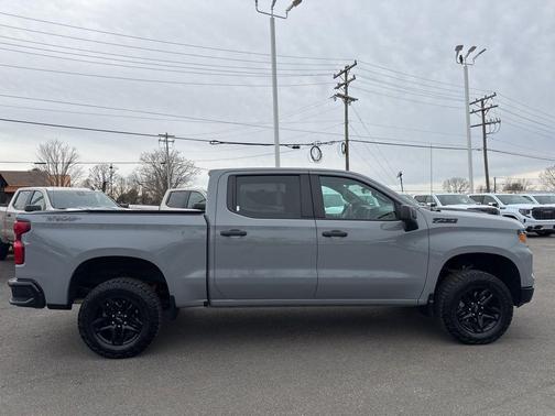 2024 Chevrolet Silverado 1500 Custom Trail Boss