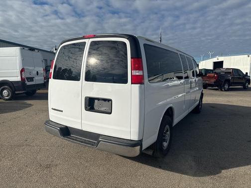 2024 Chevrolet Express 3500 RWD 3500 Extended Wheelbase LT