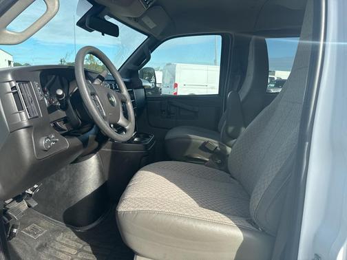 2024 Chevrolet Express 3500 RWD 3500 Extended Wheelbase LT