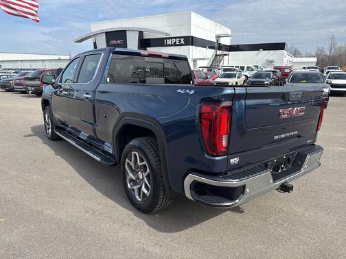 2022 GMC Sierra 1500 SLT
