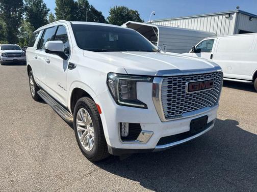 Summit White 2021 GMC Yukon XL SLT