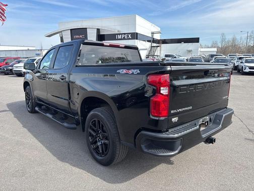 2023 Chevrolet Silverado 1500 Custom